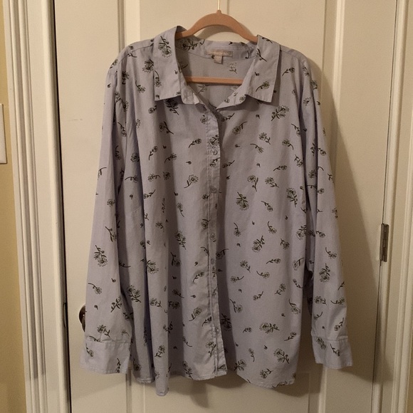 EUC Woman Within blue w/white daisies button down cotton blouse size 3x(30/32) - Picture 2 of 11